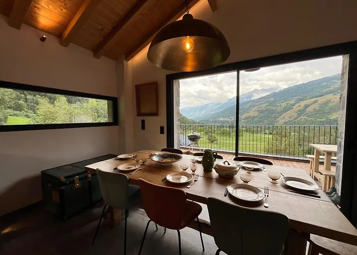 Chalet Aux Pieds Des Stations De Ski Avec Spa