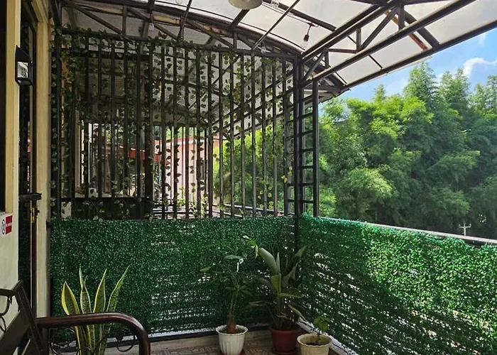 Jws Lodgings Condo With Balcony, Wifi, Netflix