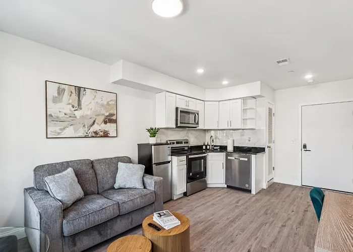 Stay At Luna On N 11Th St