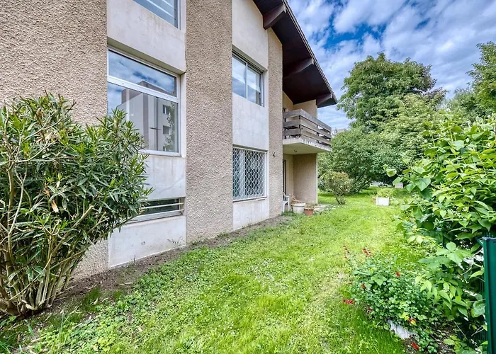Alta House - Central Ferney And Family-Friendly