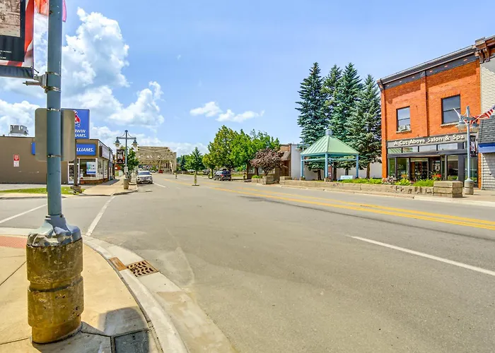 Walk To Dtwn Sault Ste Marie: Updated Studio!