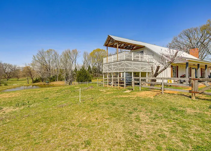 Peaceful Countryside Escape In Covington!