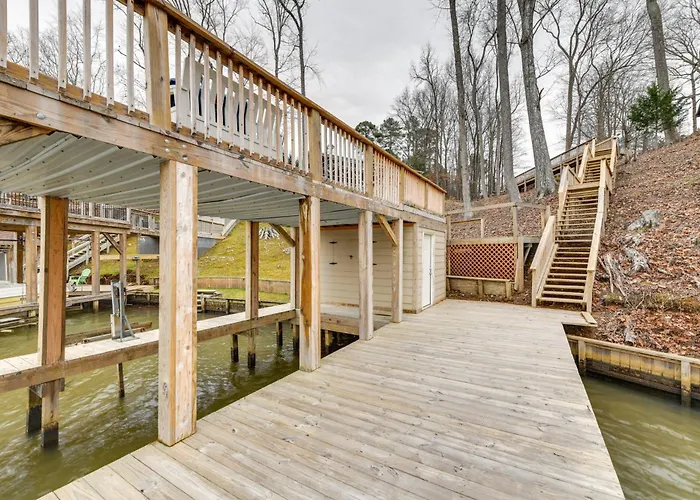 Deck & Lake Gaston Access: Dog-Friendly Getaway
