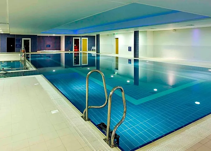 Cheap hotels Maldron & Leisure Centre Limerick