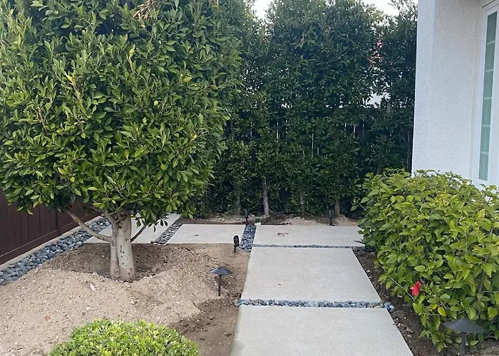 Newly Built Guest House Near Beaches