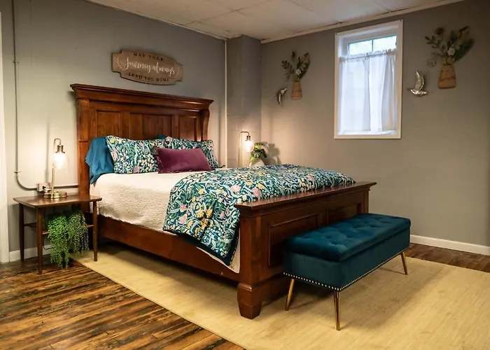 Perfect In Pilot Mtn-Unit 1 Walk To Downtown!