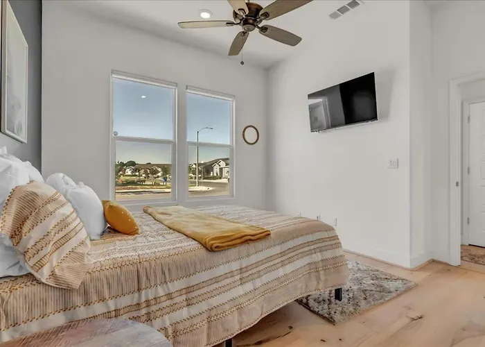 Peaceful Guest Casita With Private Entrance And No Cleaning Fee
