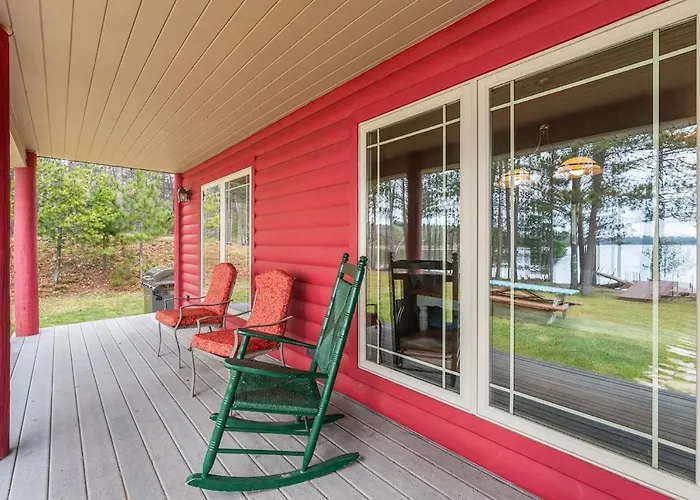 Cedaroma Home 10 Stunning Lake & Sunset Views