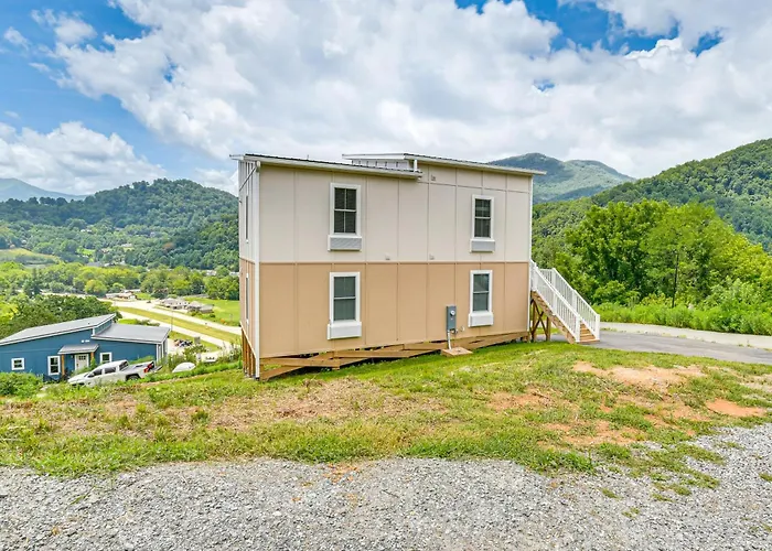 Smoky Mtn Getaway: Modern 2Br/2Ba W/Stunning Views