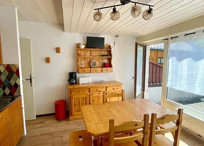 T2 3 à 4 pers proche télécabine et centre village
