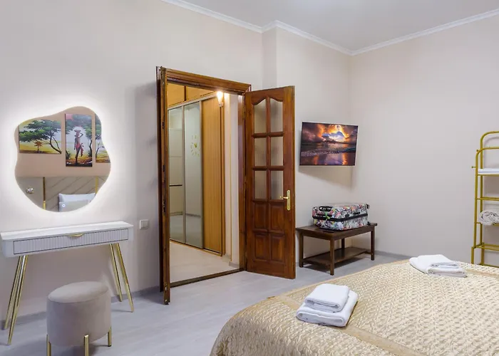 Rynok Square City Center Two Bedroom Apartment!