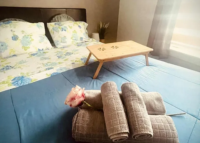 Two-Bedroom Apartment Near Center City Philadelphia And Museums