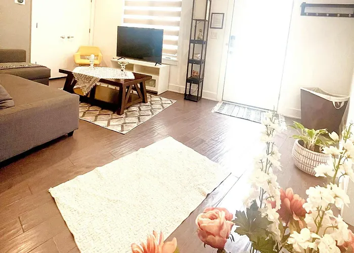 Two-Bedroom Apartment Near Center City Philadelphia And Museums