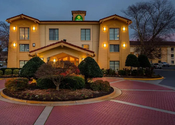 Beach Hotels La Quinta Inn By Wyndham Norfolk Virginia Beach