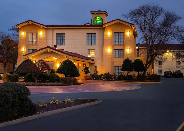Beach Hotels La Quinta Inn By Wyndham Norfolk Virginia Beach