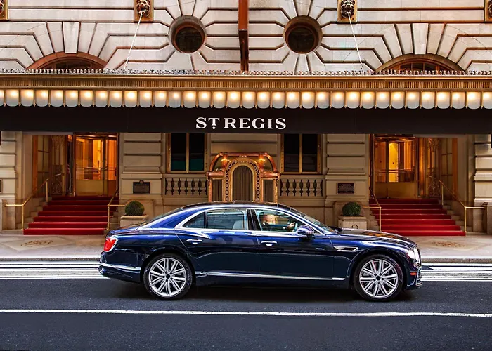 Hotel Jacuzzi: The St. Regis New York