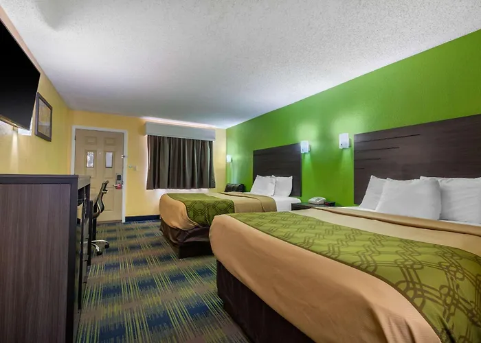 Cheap hotel: Econo Lodge Nashville Near Percy Priest Lake