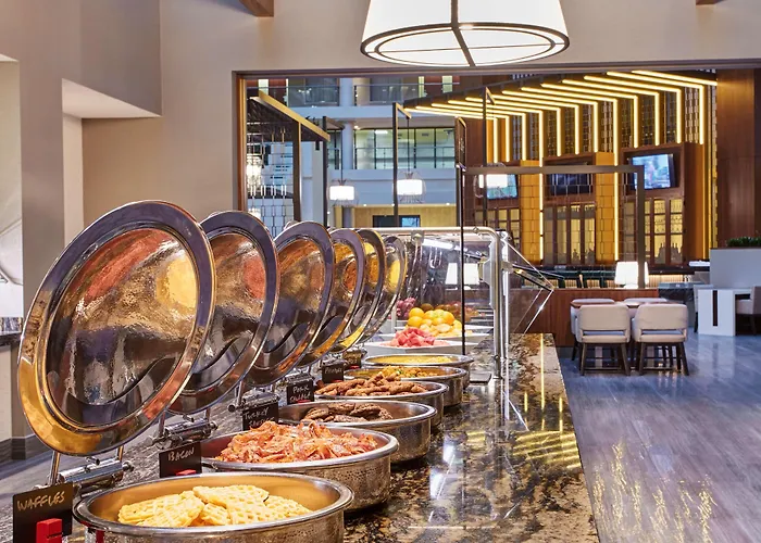 Family Hotel: Embassy Suites By Hilton Washington D.C. Georgetown