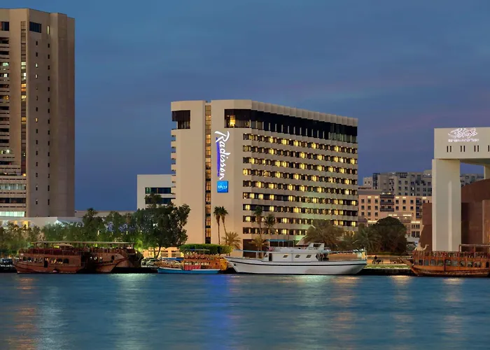 5 sterren hotel: Radisson Blu Hotel, Dubai Deira Creek