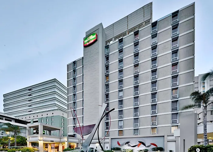 Courtyard By Marriott San Juan Miramar