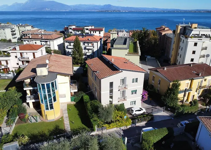 Le Bouganville Apartment- Downtown & Close To The Beach