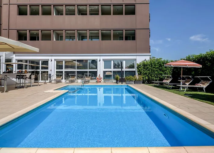 Best Western Plus Farnese