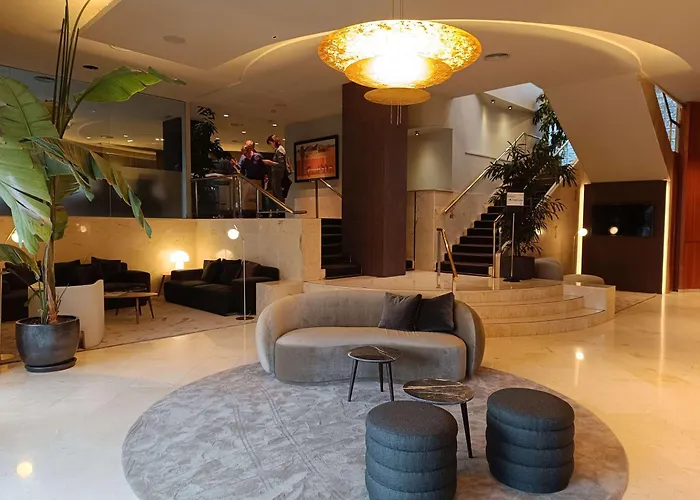 Hotel familiar: Best Western Premier Cmc Girona