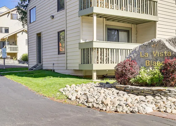 Cozy Mammoth Lakes Studio: 5 Mi To Ski Slopes
