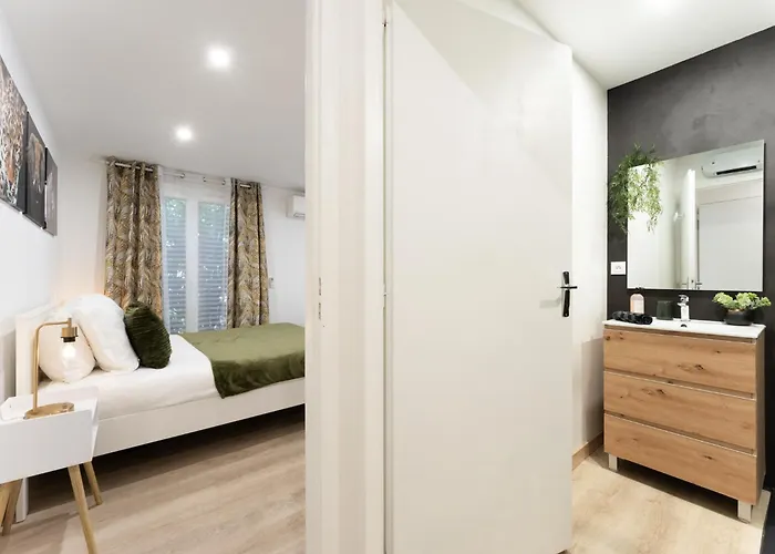 Studio 27m² sur la Côte Pavée avec parking privé