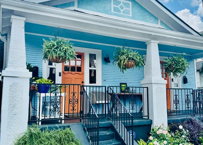 Charming Creole Cottage Near French Quarter