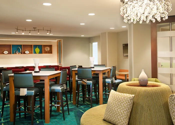 Hotels with tennis Springhill Suites Jacksonville