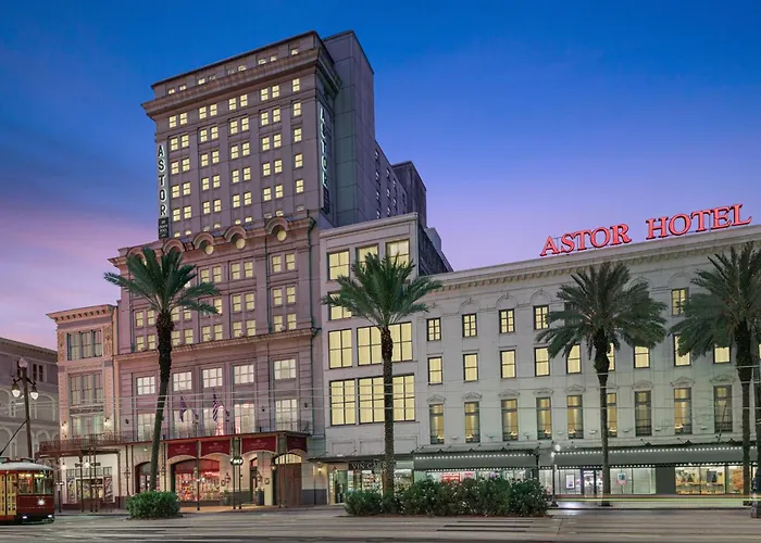 Jacuzzi hotel: Crowne Plaza New Orleans French Qtr - Astor By Ihg