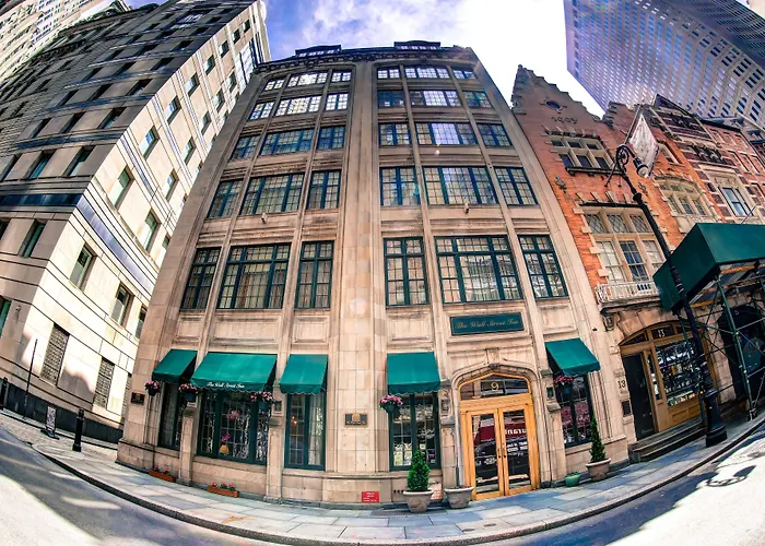 Central hotel: The Wall Street Inn