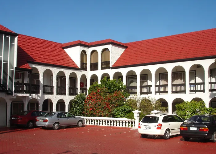 Alcala Motor Lodge