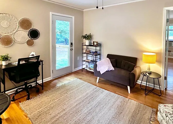Cozy Suite At Songbird Hollow For 1 Guest