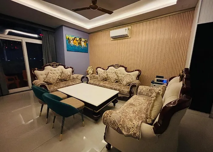 Kamlam Homes - Aura