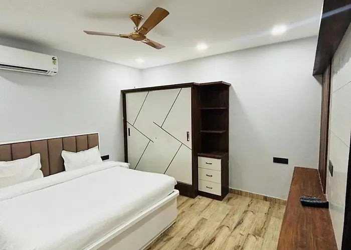Kamlam Homes - Aura