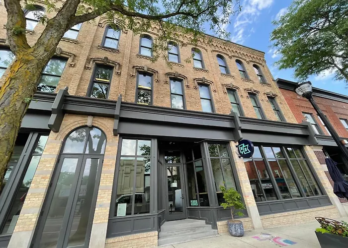 Woodworth Place Apartments
