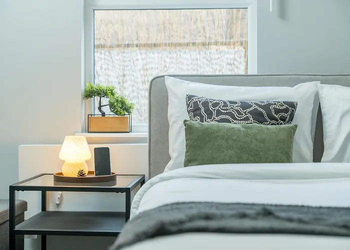 Stylish Apartment In The Heart Of Kingston Town Centre