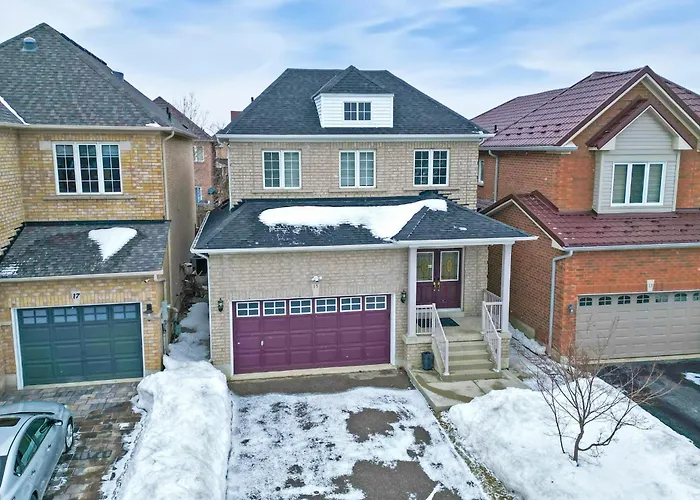 Charming 4-Bed Home Away From Home In Brampton, On