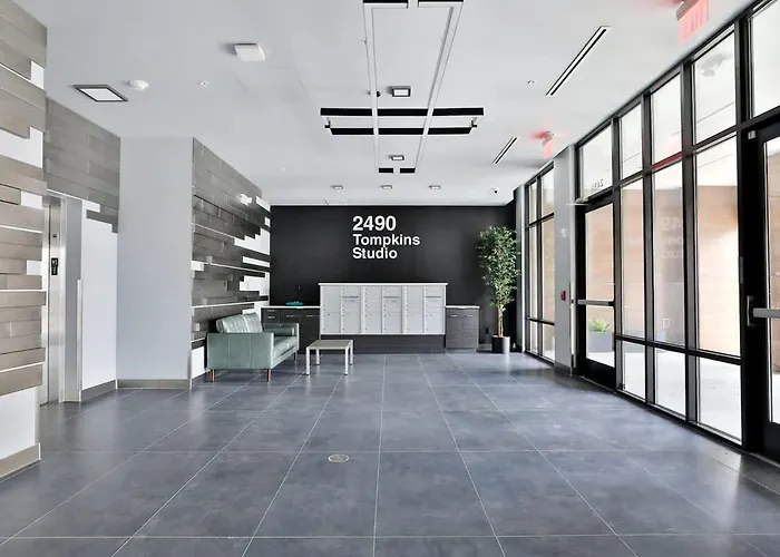 Modern Luxury In Columbus Near Downtown & Osu