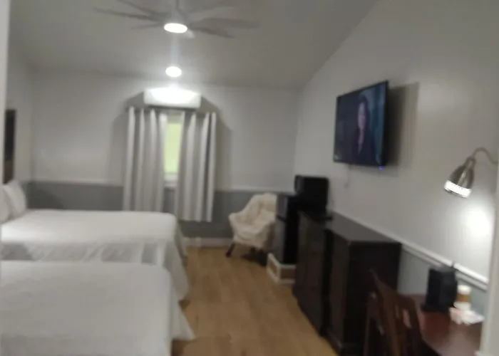 Royal Inn Motel
