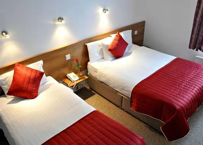 Maple Hotel