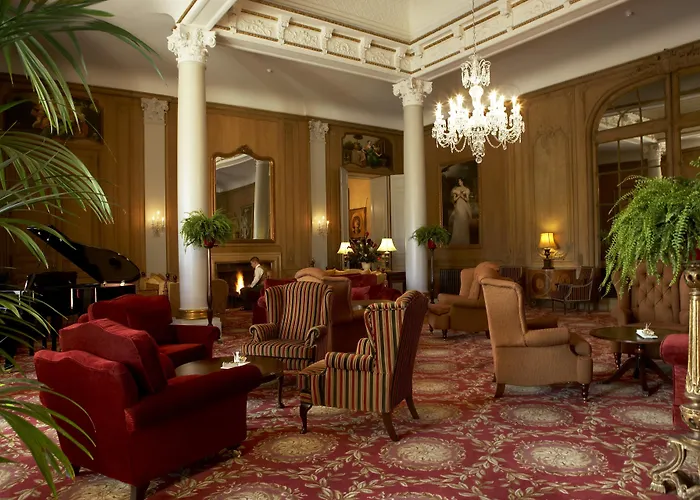 In Luxury hotels Luton Hoo , Golf And Spa