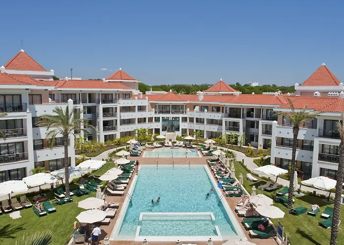 Family Hotel: As Cascatas Golf Resort & Spa