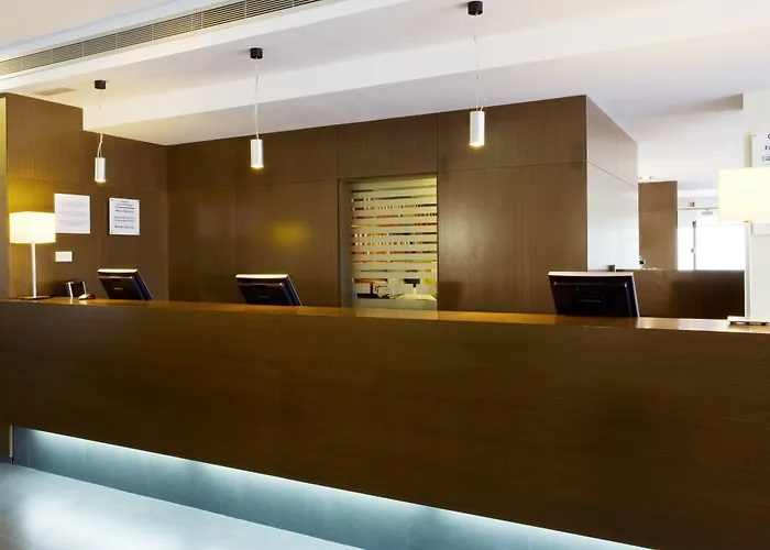 Holiday Inn Express City 22@ By Ihg