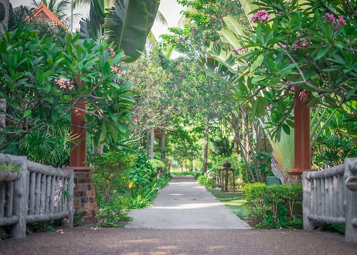 Chada Lanta Beach Resort - SHA Extra Plus