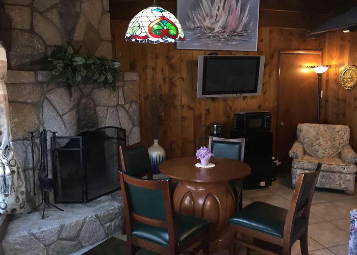 Arrowhead Tree Top Lodge