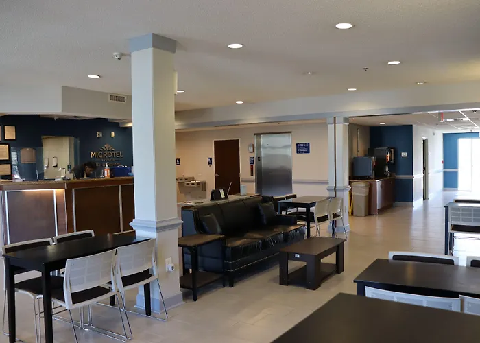 Microtel Inn & Suites By Wyndham Columbus Near Fort Moore