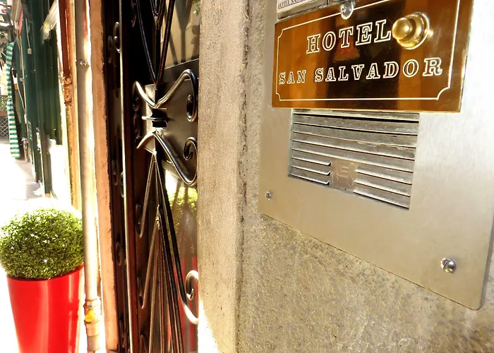 Hotel San Salvador Basic & Local 2 Stars Hotel